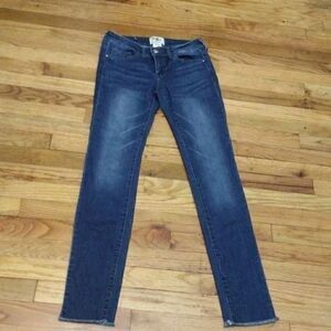 ❤️3/$15❤️ NU Jeans Juniors sz 5